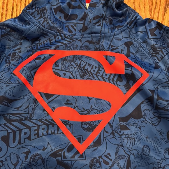 Superman hoodie DC comics. Boys large (10/12) - Picture 2 of 5